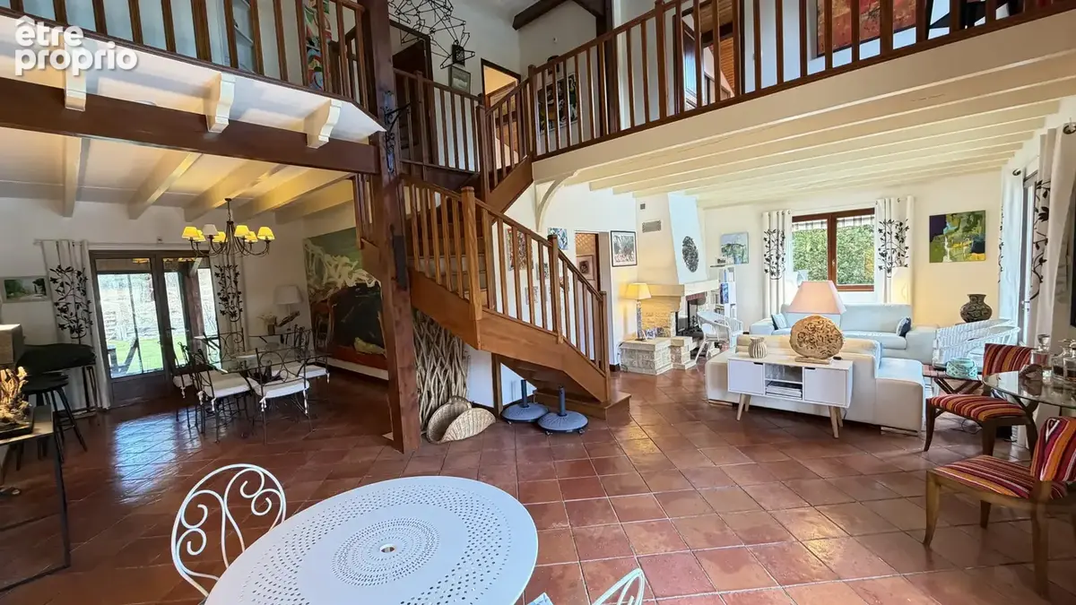 Maison familiale de 7 chambres, piscine, terrain de 1569 m2, Lacanau Océan - photo 8