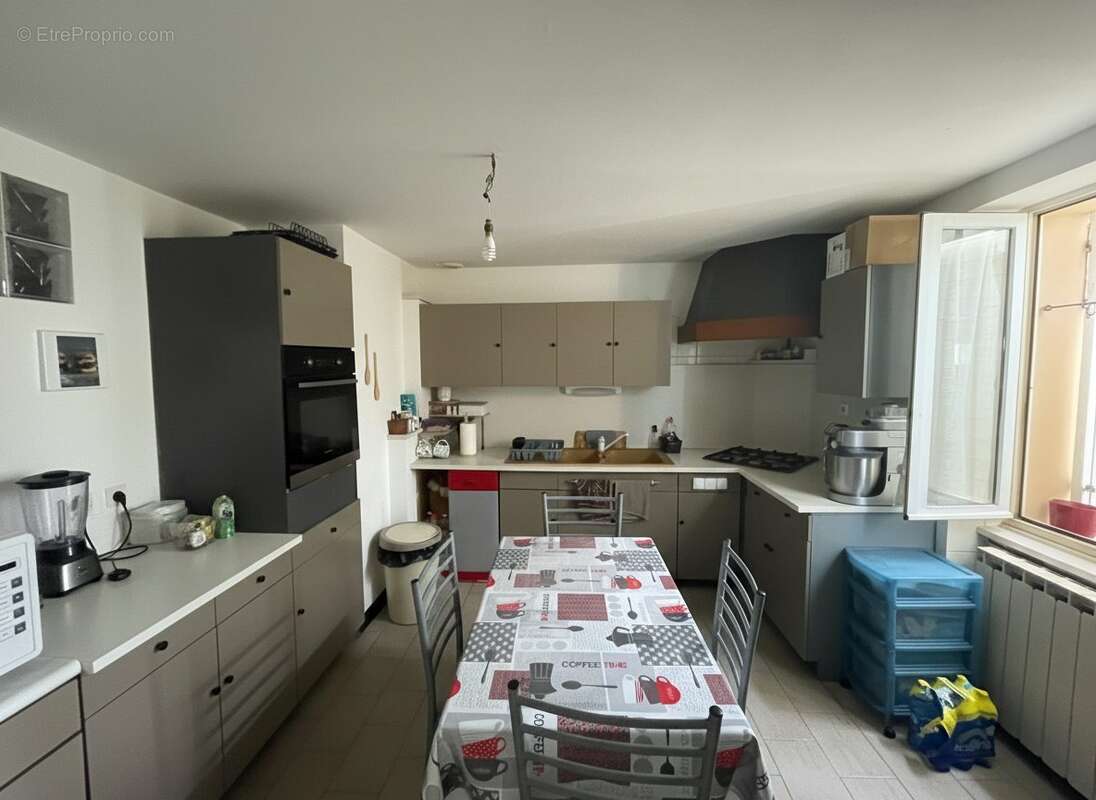 Maison à ROMANS-SUR-ISERE