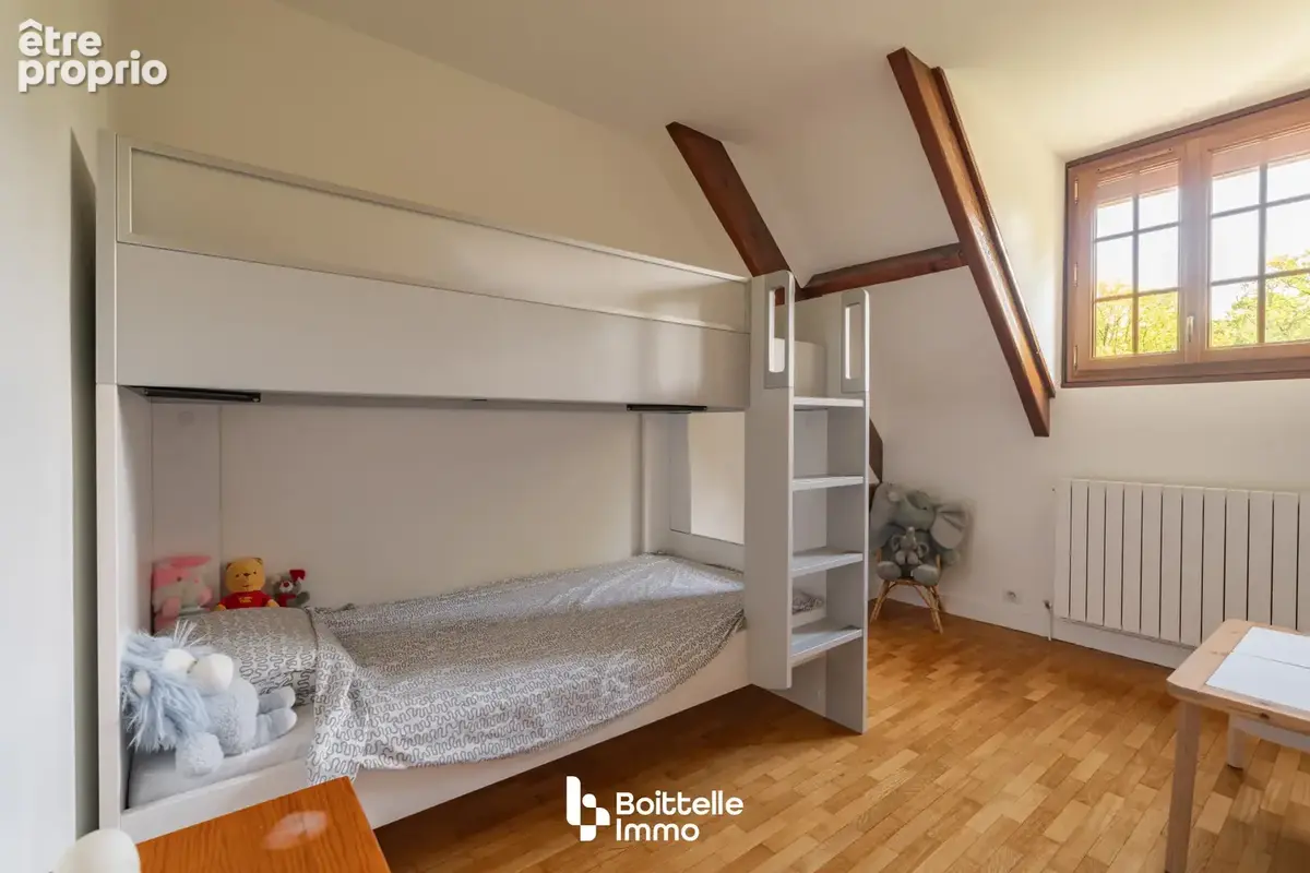 Maison 7 pièces 160 m² à vendre à Arbonne-La-Foret (77630) - photo 8