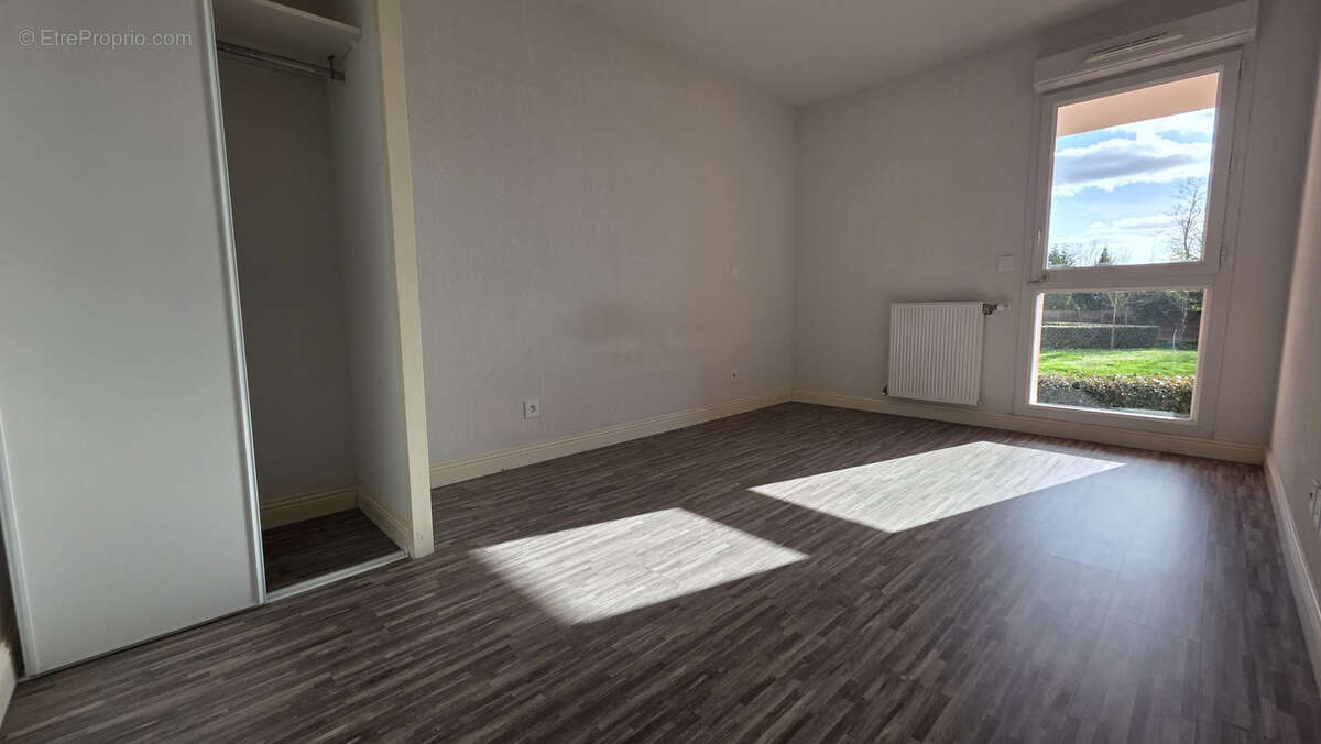 Appartement à VILLENAVE-D'ORNON
