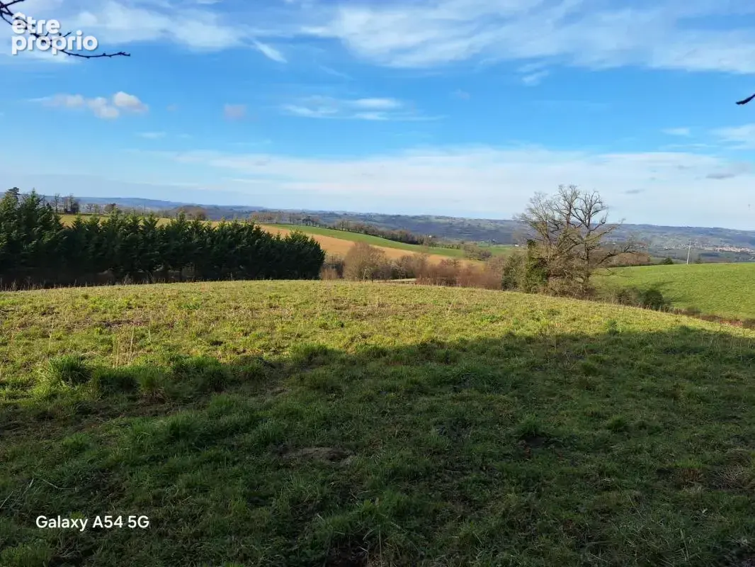 Corps de ferme + terres - photo 4