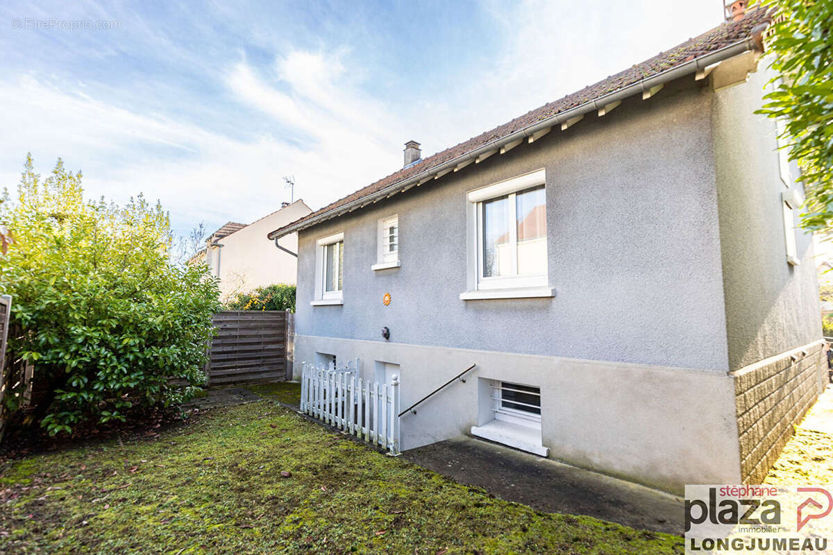 Maison à LONGPONT-SUR-ORGE