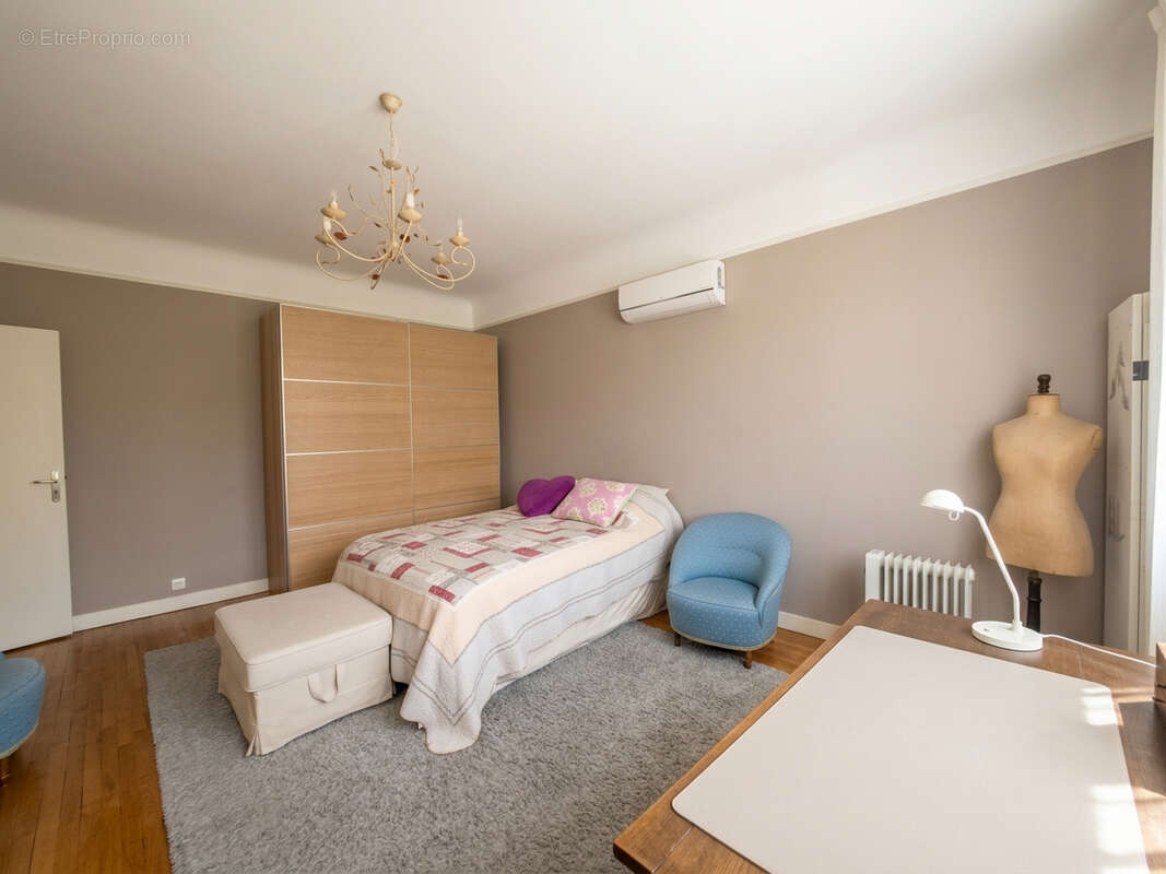 Maison 220m² à châtellerault - photo 8