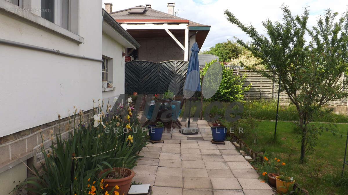 Maison à LUXEUIL-LES-BAINS