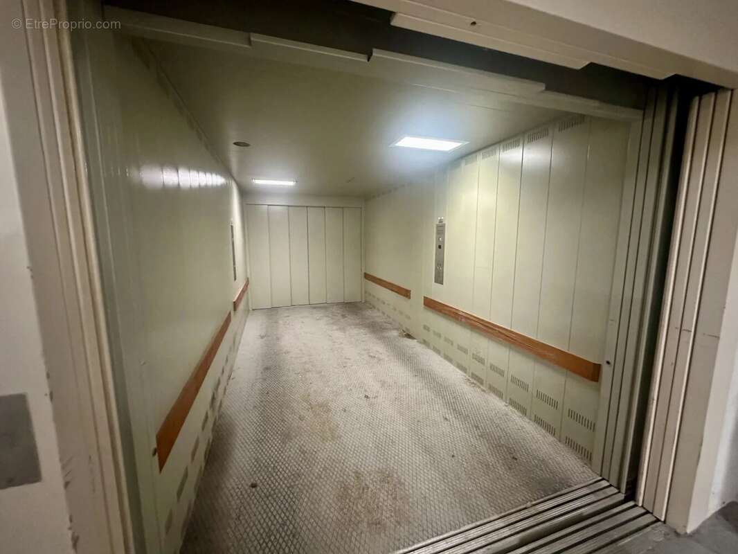 Parking à SAINTE-MAXIME