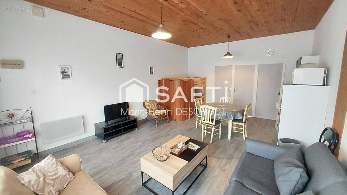 Photo 1 - Appartement à CAMIERS