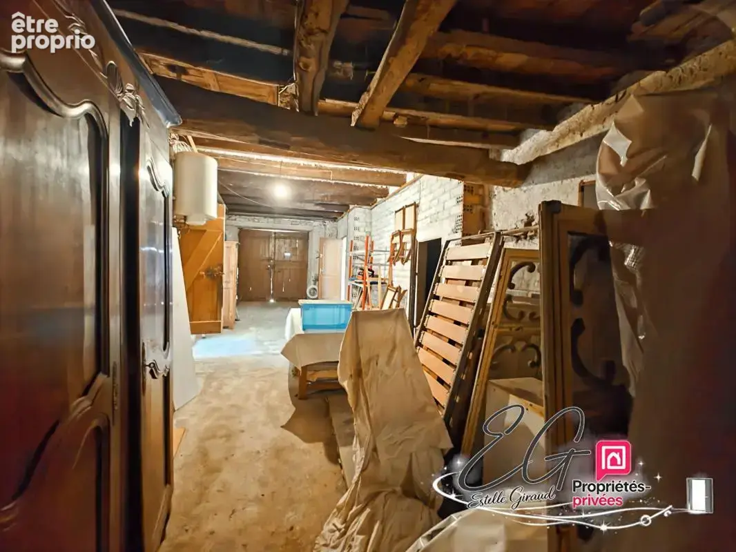 Maison en pierre à rénover :  jardin, garage, grenier aménageable - photo 12