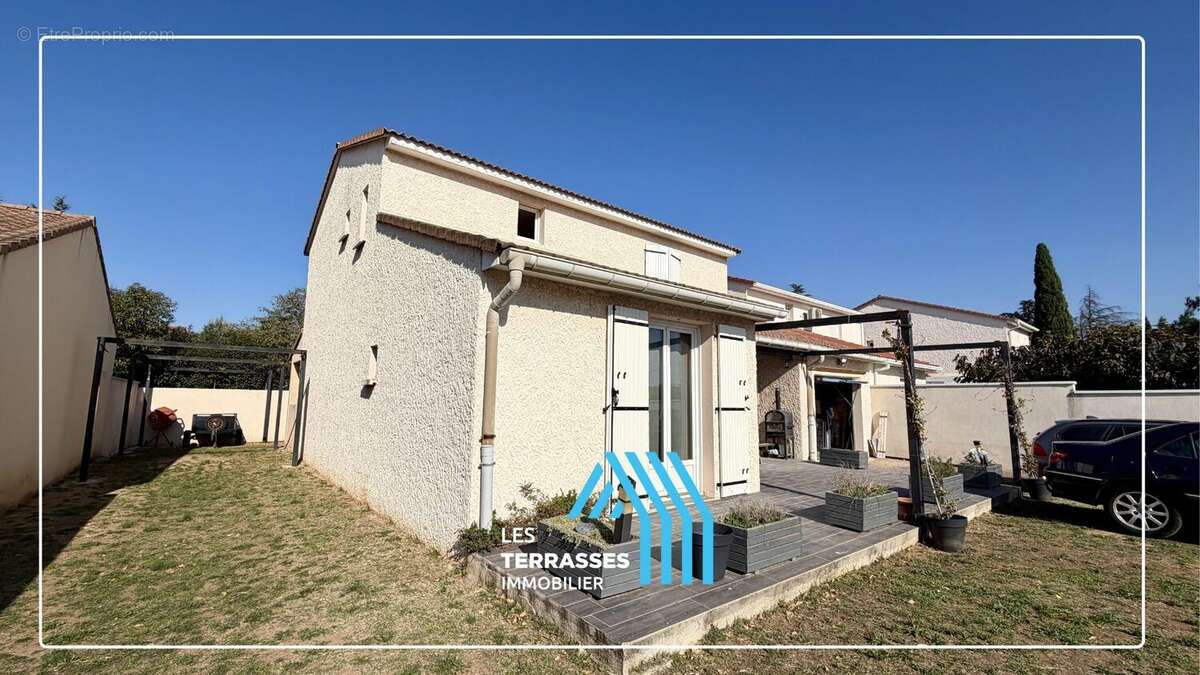 Maison à MONTELIMAR