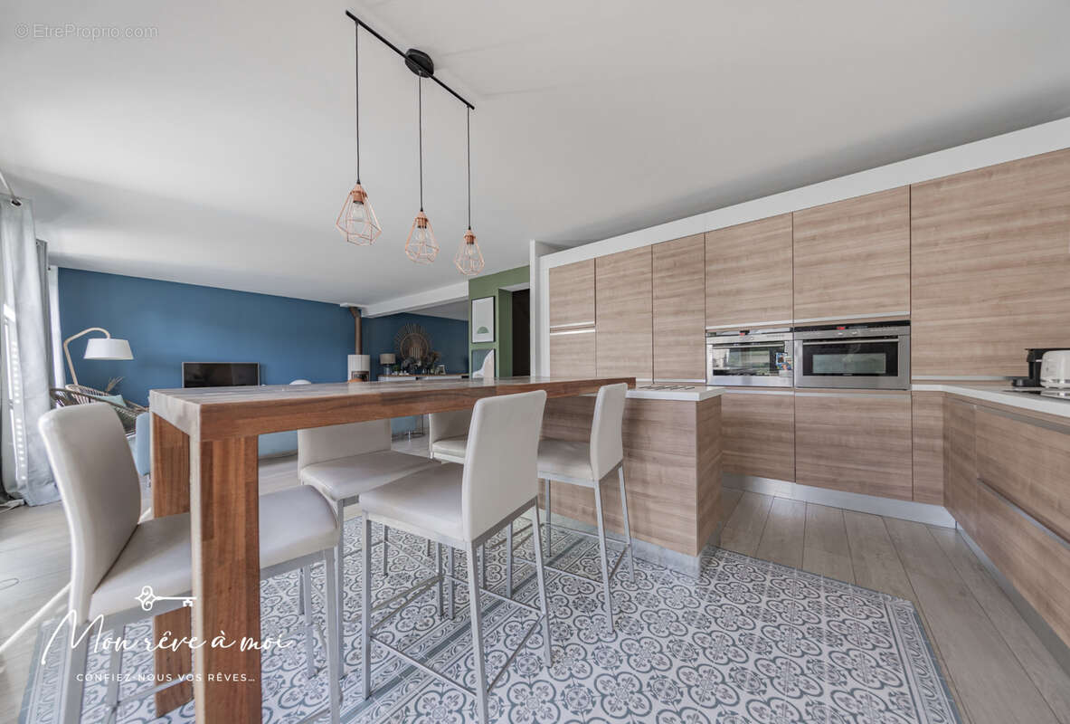 Maison à CARRIERES-SUR-SEINE