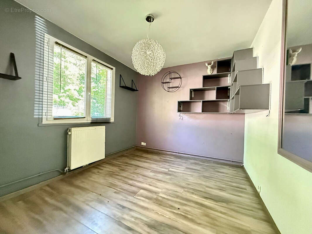 Maison à MILLY-LA-FORET