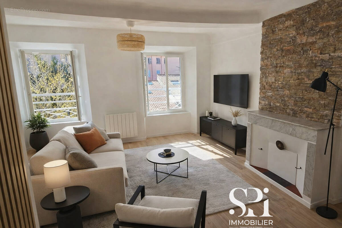 Appartement à HYERES