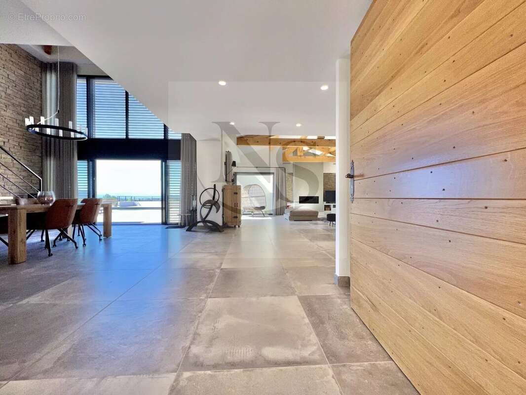 Maison à AIX-EN-PROVENCE