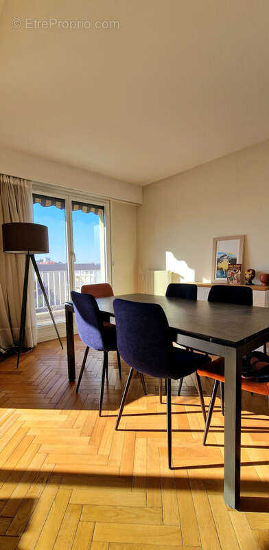 Appartement à RUEIL-MALMAISON