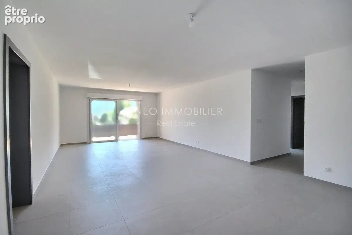 Appartement 4 pièces 111 m² à vendre à Bourg-Saint-Maurice (73700) - photo 4