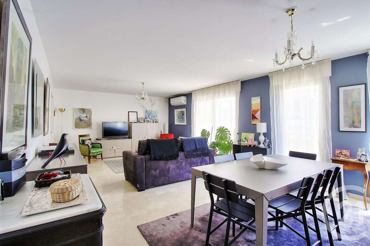 Appartement à LYON-7E