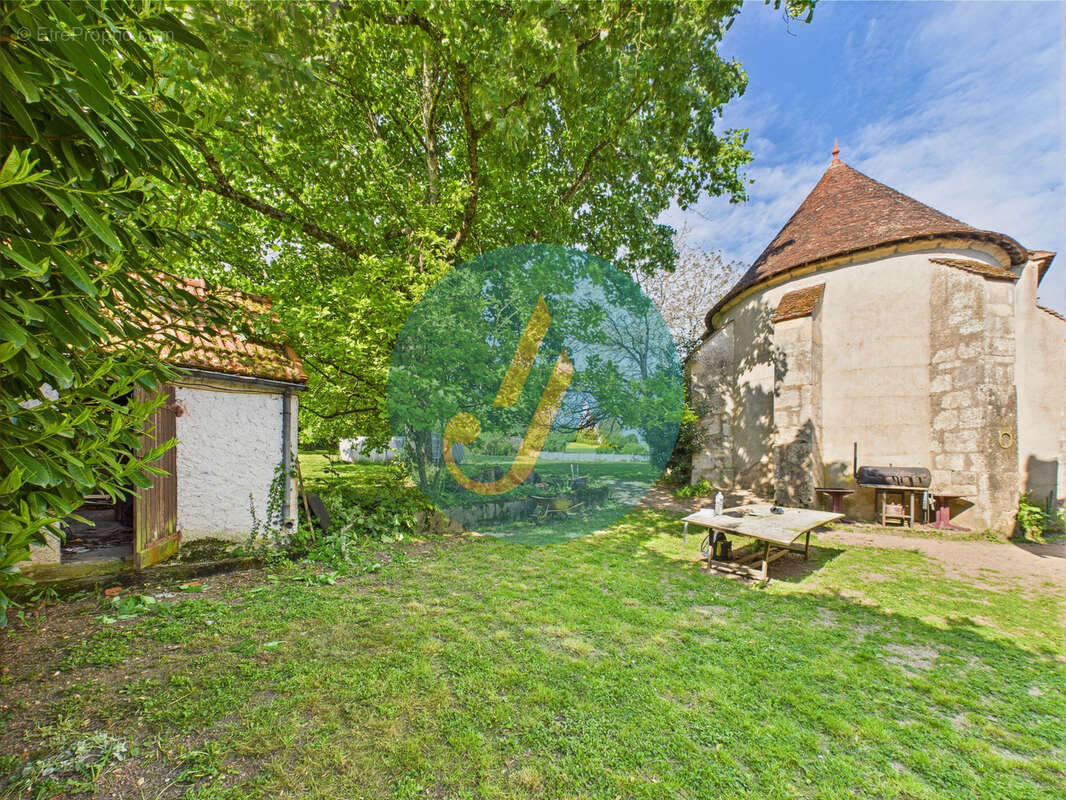 Maison à TRONSANGES