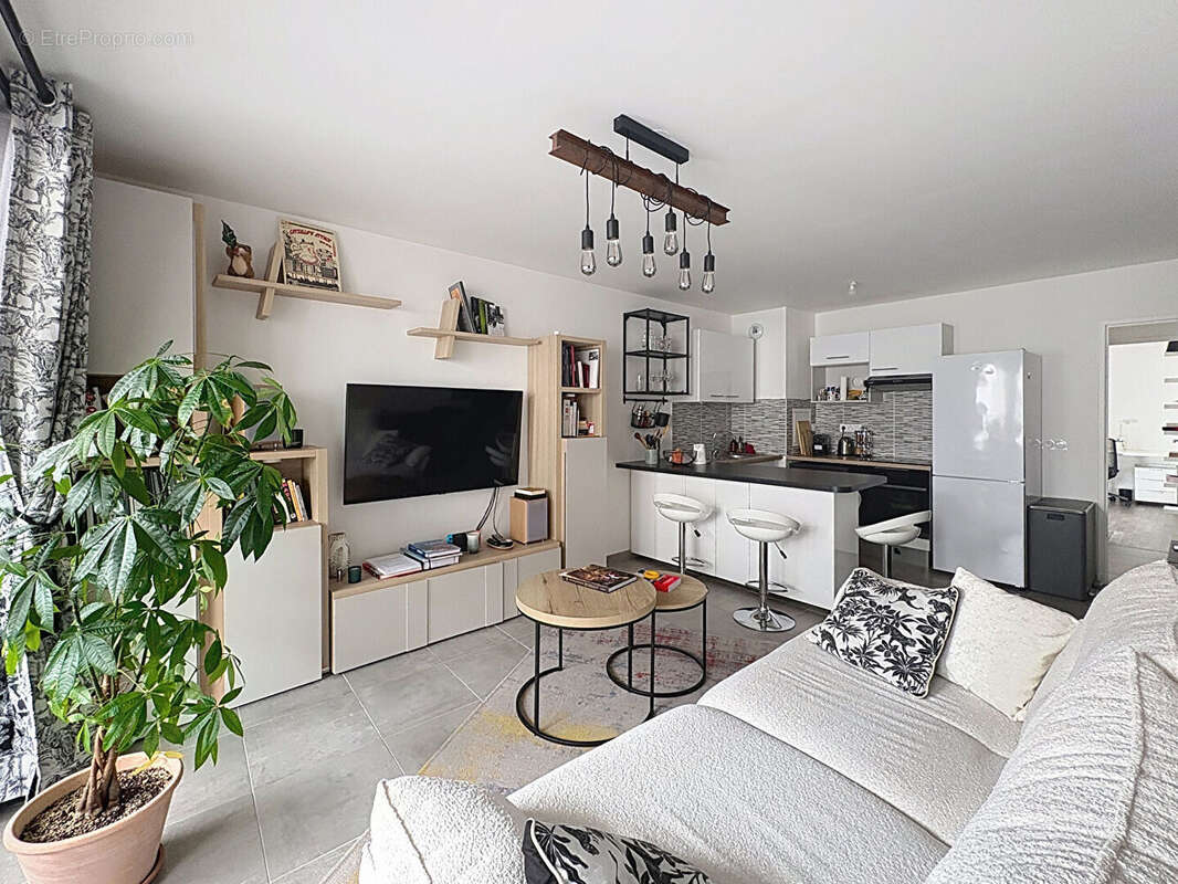 Appartement Bagnolet 3 pièce(s) 61.43 m2 - photo 4