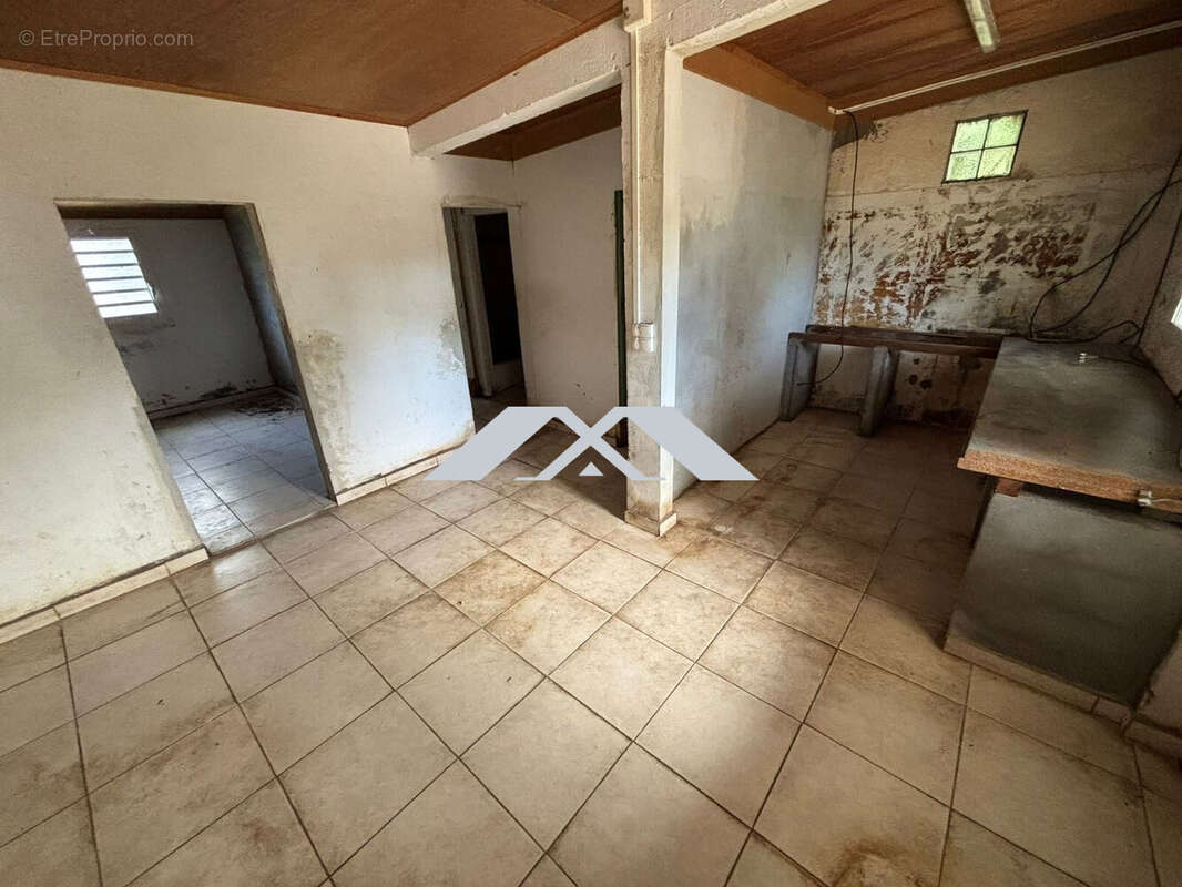 Maison à L&#039;ETANG-SALE