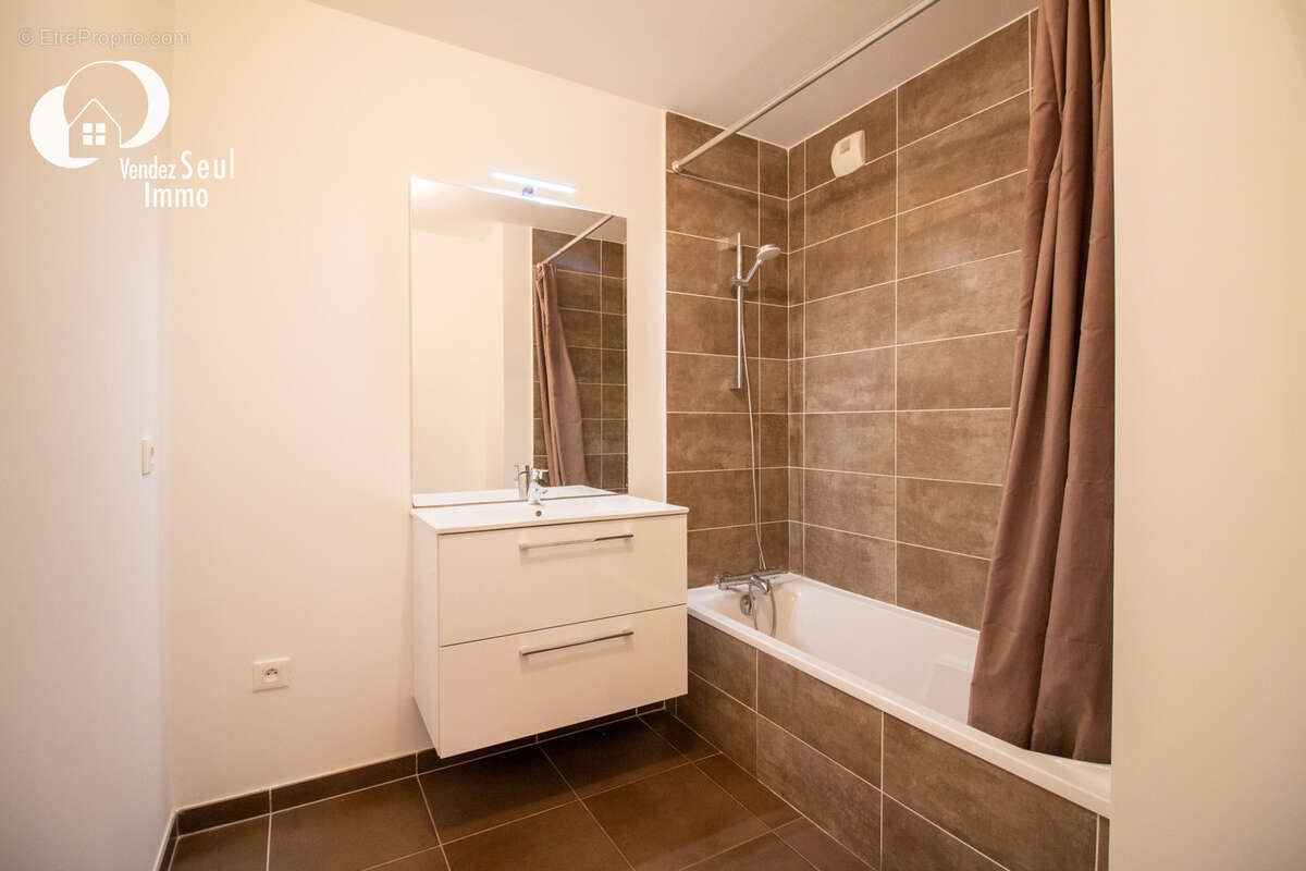 Appartement à AMBILLY