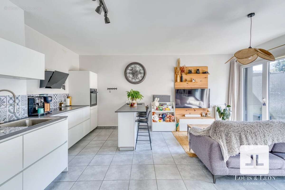 Appartement à LYON-9E