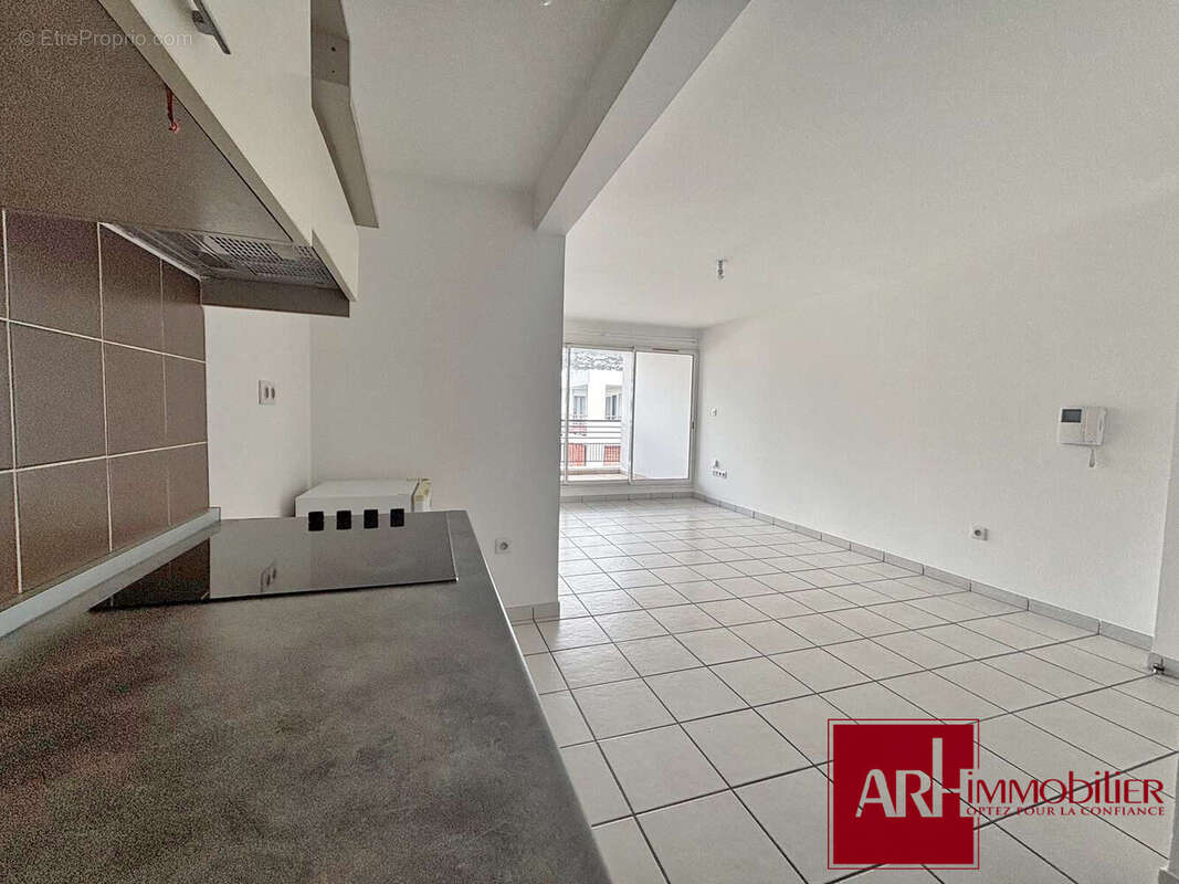 Appartement à SAINT-DENIS