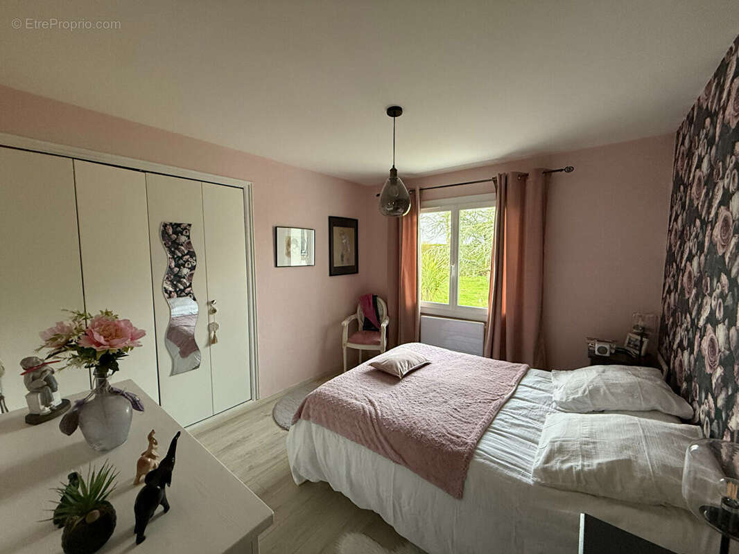 Maison à NOTRE-DAME-DE-RIEZ