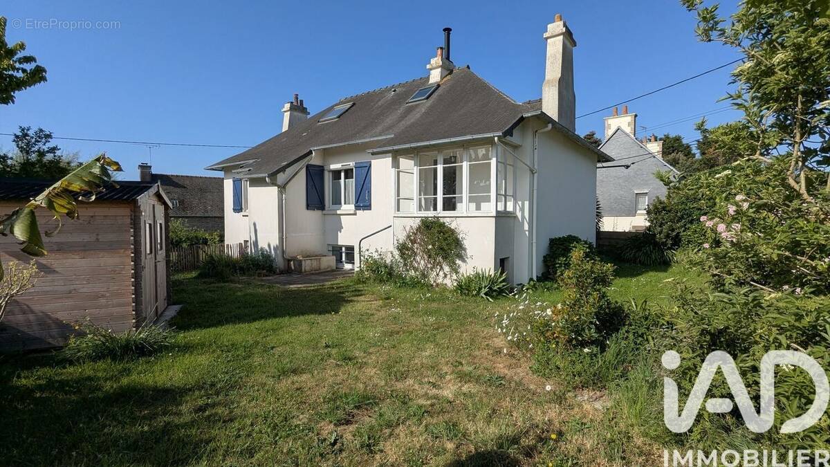 Photo 1 - Maison à PLOUEZEC