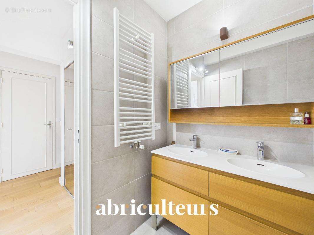 Appartement à NOGENT-SUR-MARNE