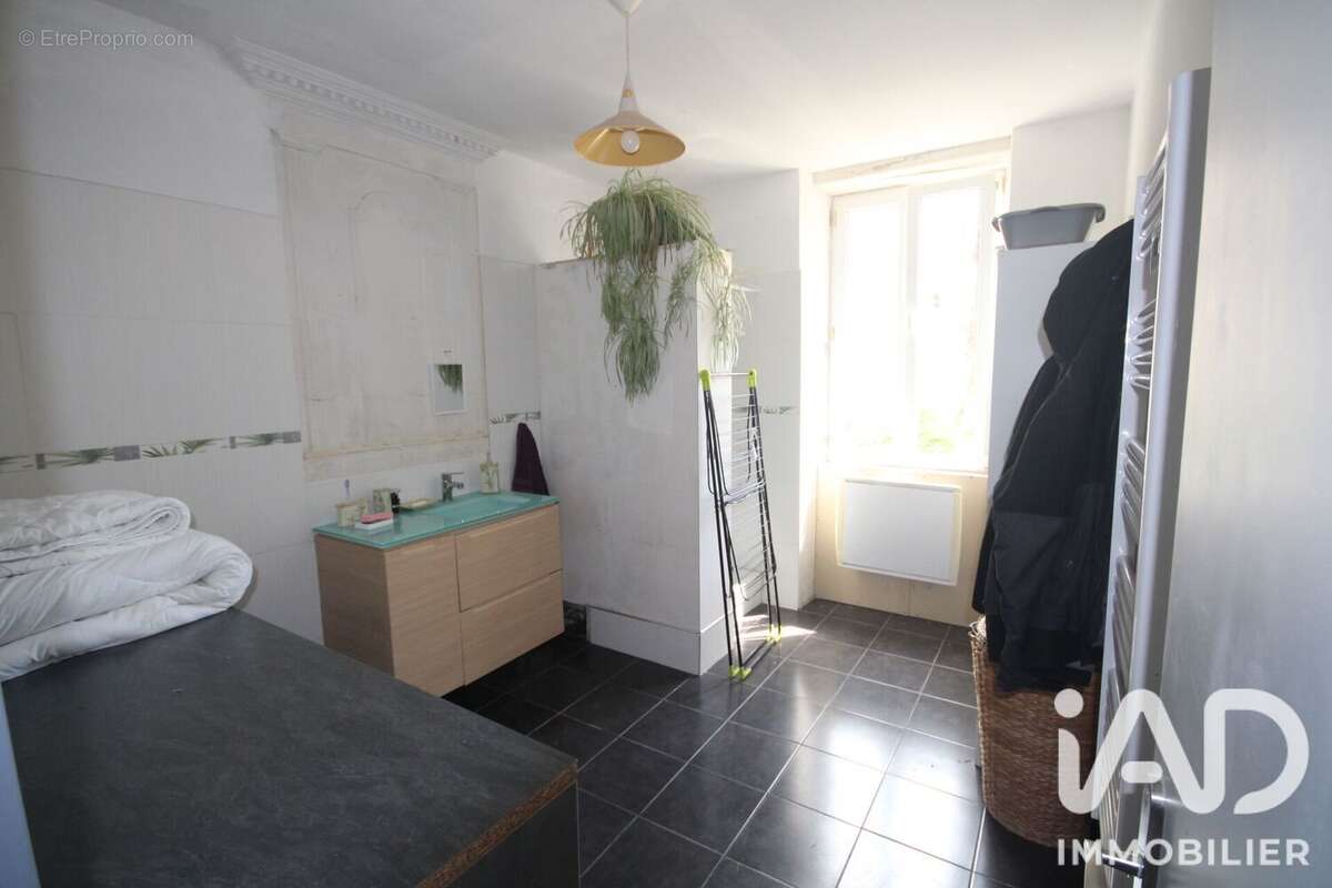 Maison 139 m² à Champdolent  - photo 6