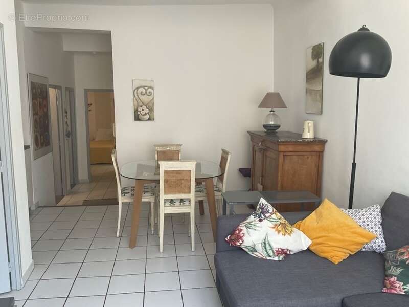 Appartement à vendre 3 pièces AIX EN PROVENCE (13) Centre ville - photo 4