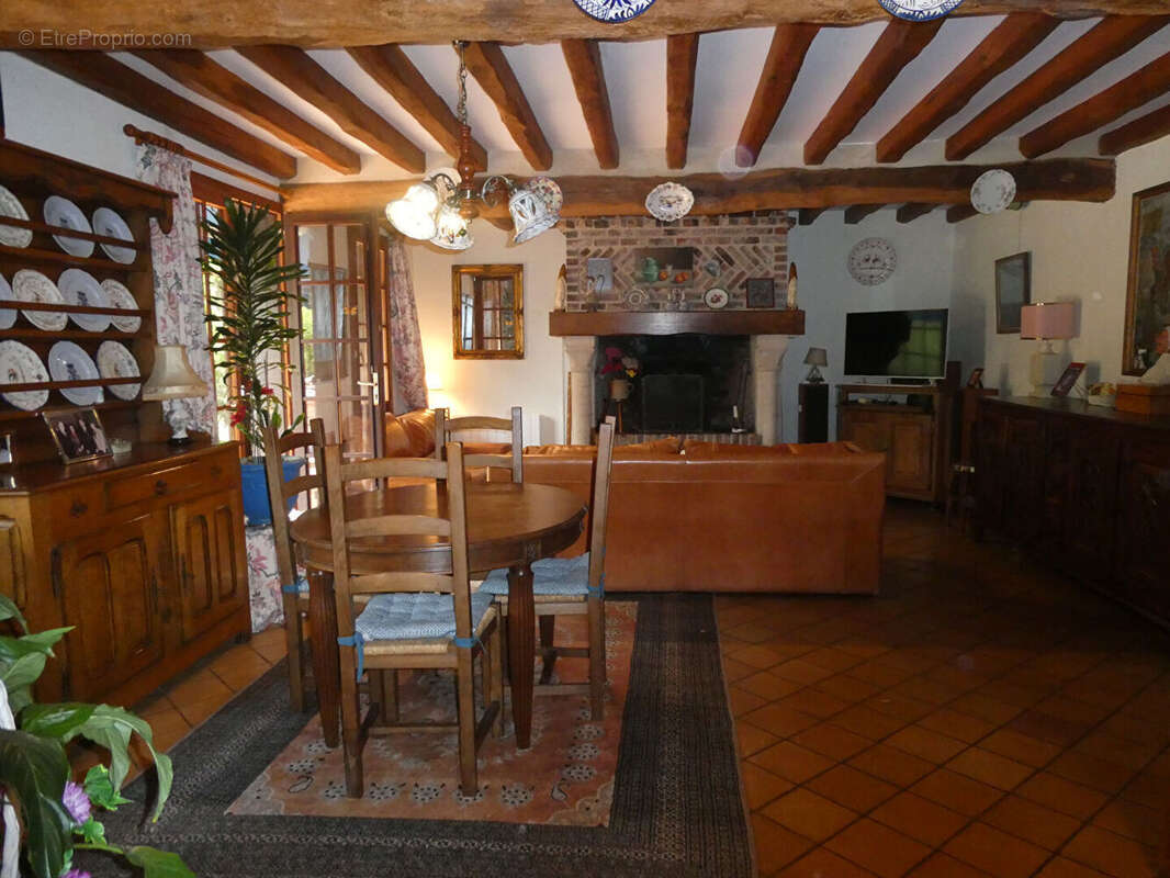 Maison à PONT-L'EVEQUE