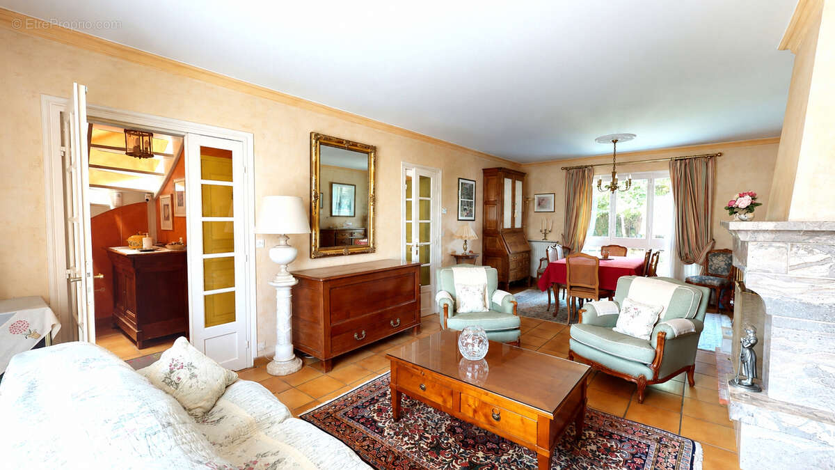 Maison 5 pièces à DOURDAN, quartier calme, à 5 min à pied du centre-ville - photo 4