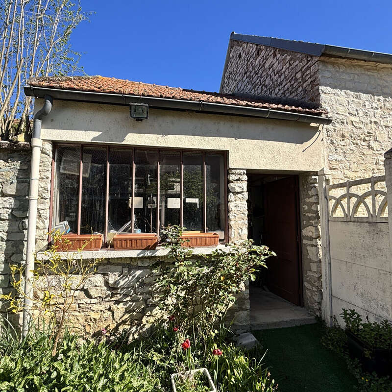 Maison à BAZARNES