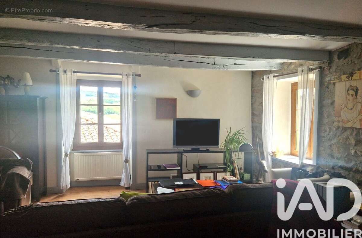 Appartement 100 m² à Ternand  - photo 5