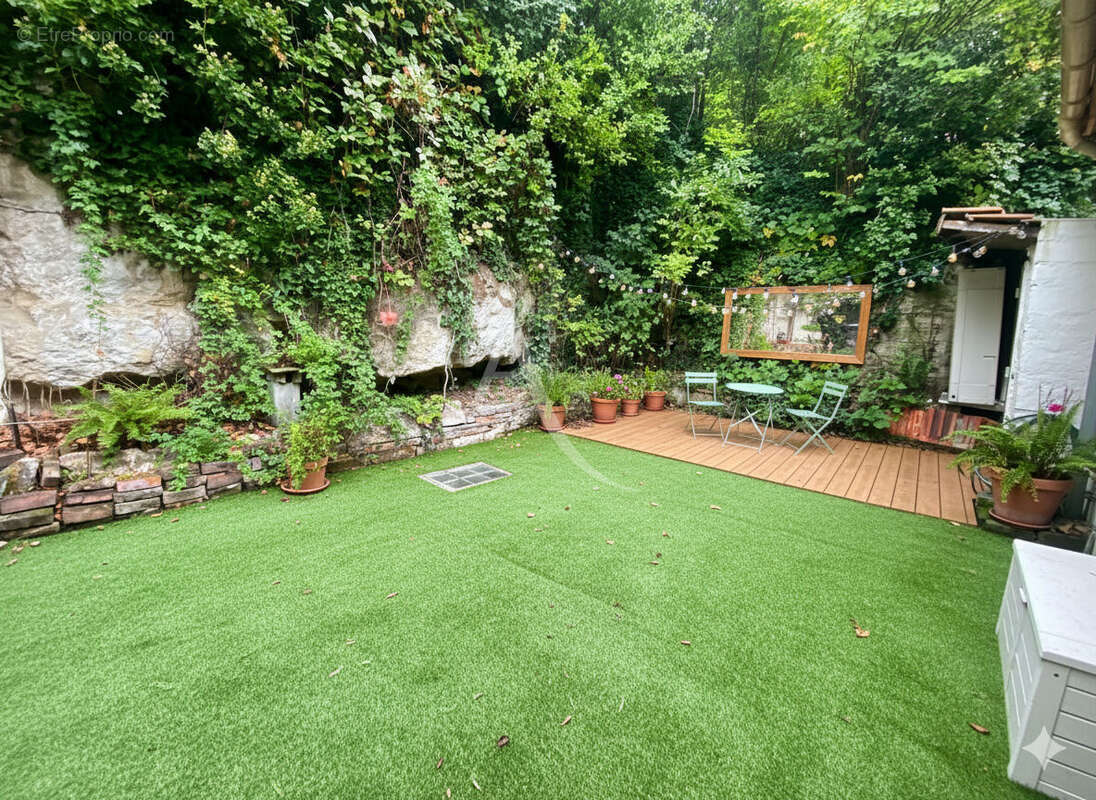 Maison à MONTGEROULT