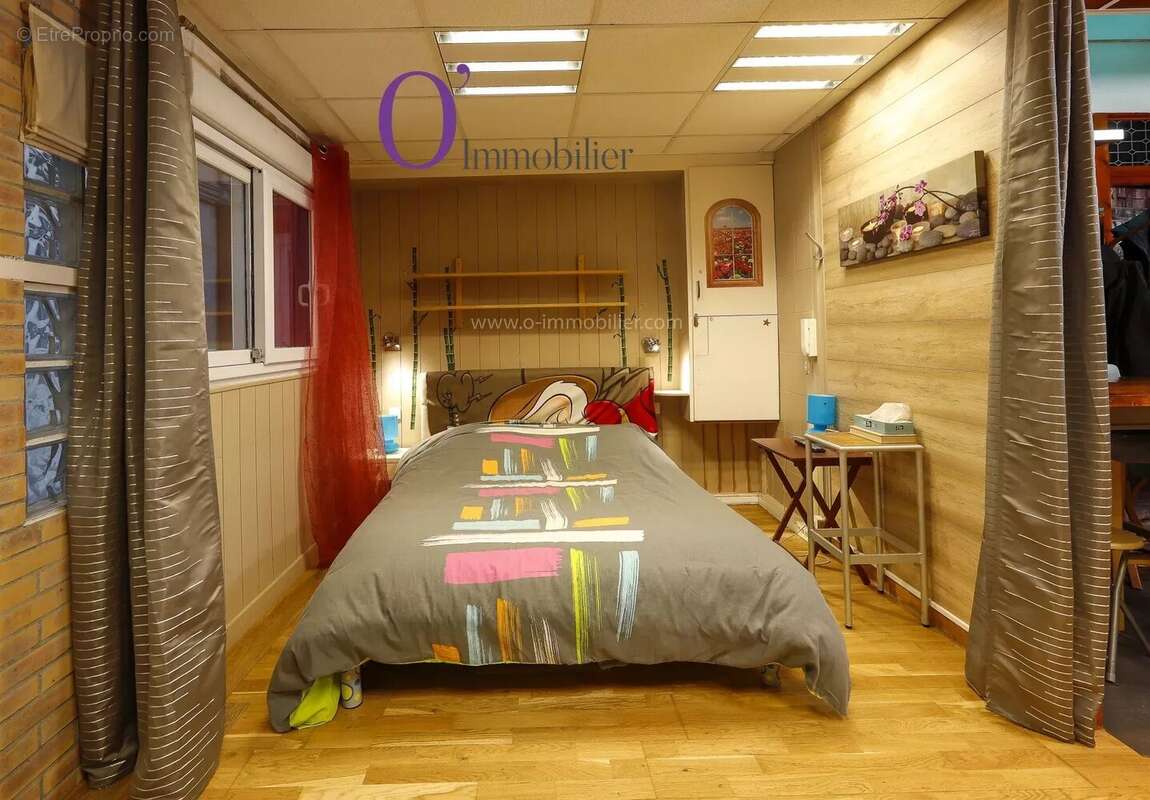 Appartement à PARIS-9E