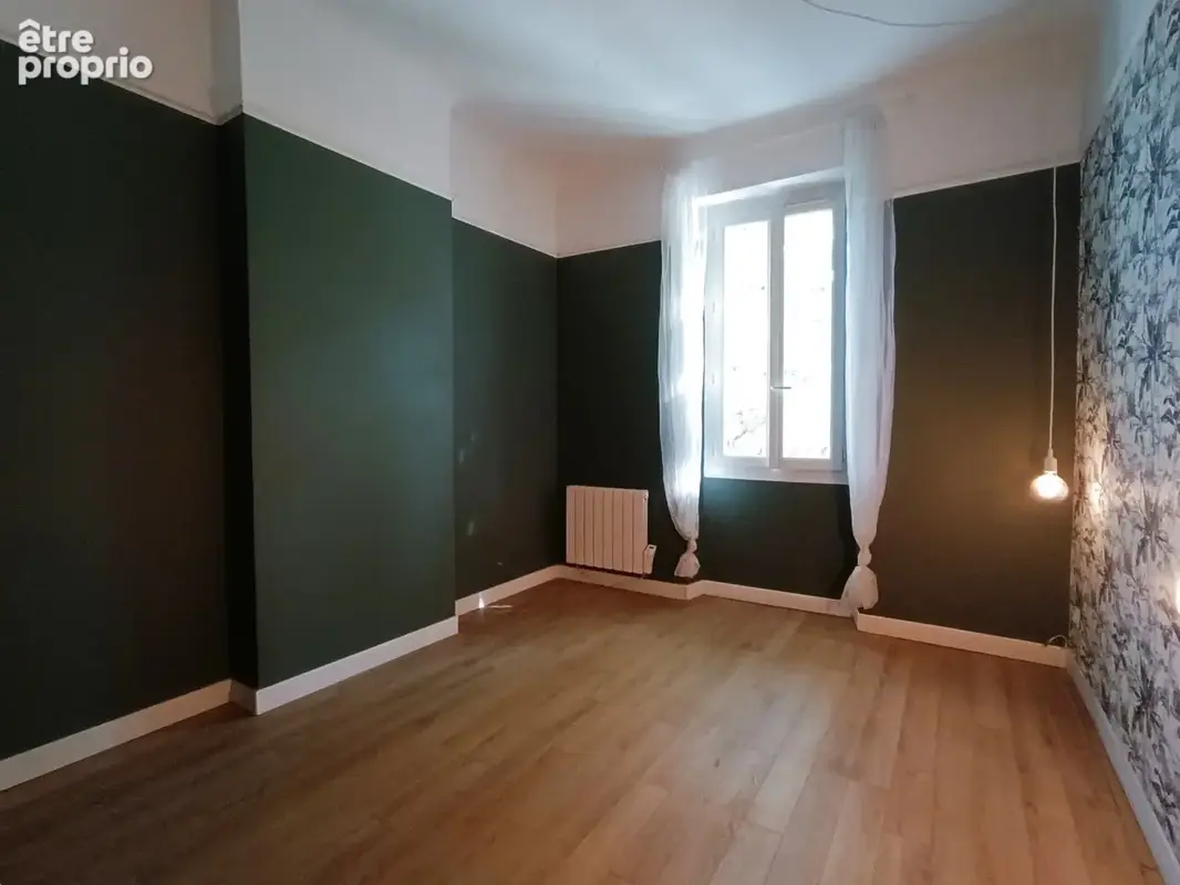 Appartement t2 + 2 caves + garage en sus - photo 4