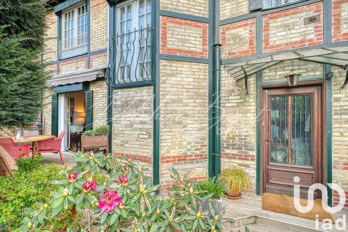 Photo 1 - Maison à EAUBONNE