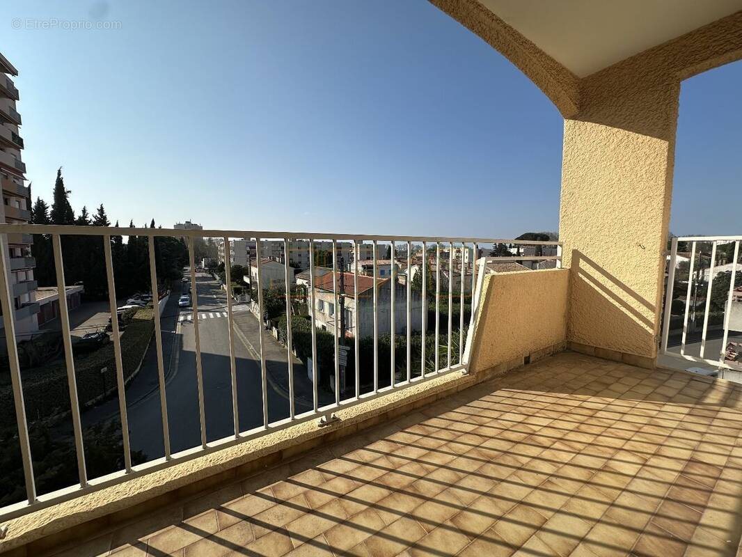 Appartement à NIMES