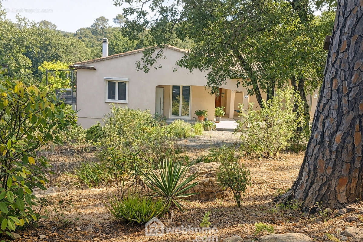 Maison 128 m² à Flassans-Sur-Issole  - photo 45