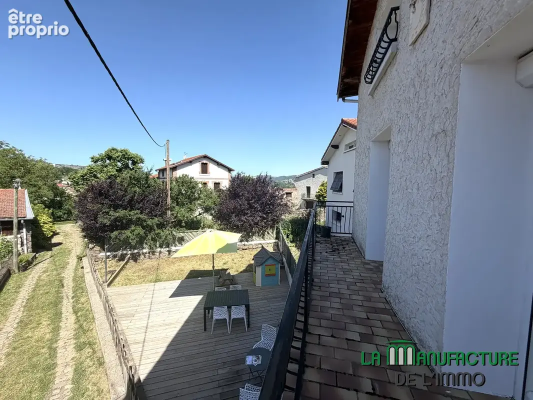 Maison de ville de 82 m2 avec terrasse et jardin de 126 m2 / le chambon-feugerolles-secteur Gaffard. - photo 22