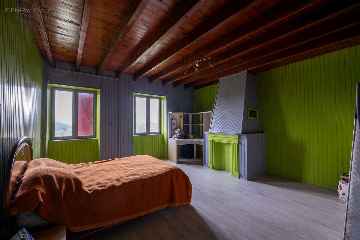 Maison à LA TOURETTE