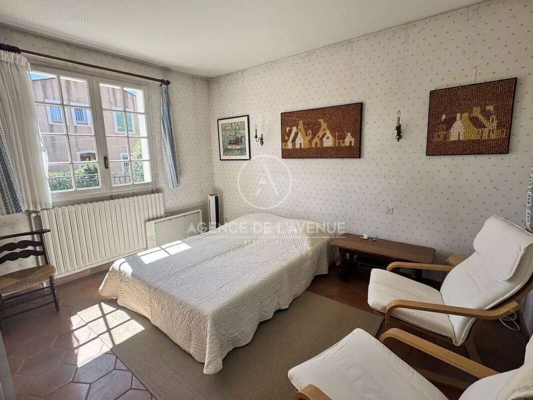 Villa t5 la seyne sur mer proche centre ville - photo 10