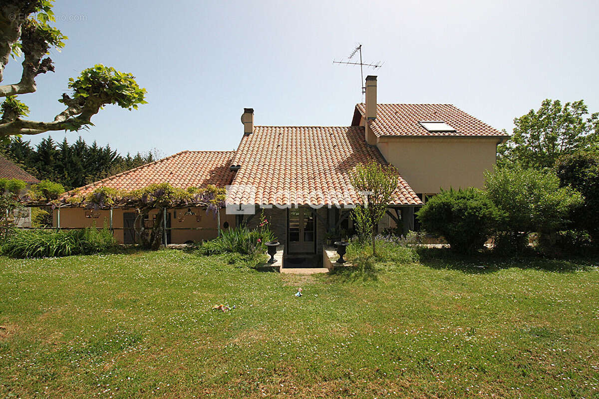 Maison à BRANTOME