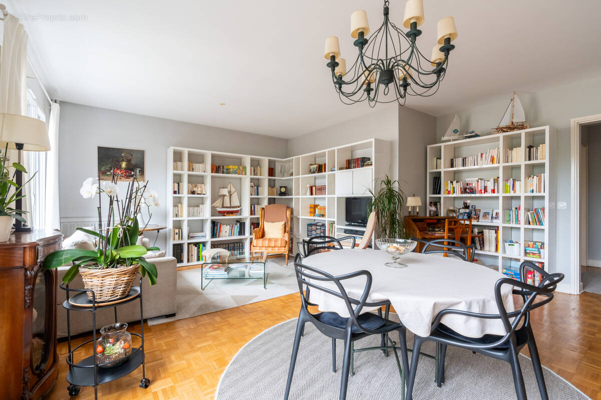 Appartement à LE VESINET