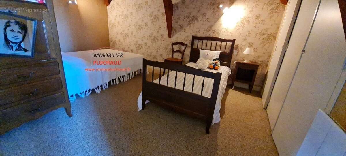 Maison à PARAY-LE-MONIAL