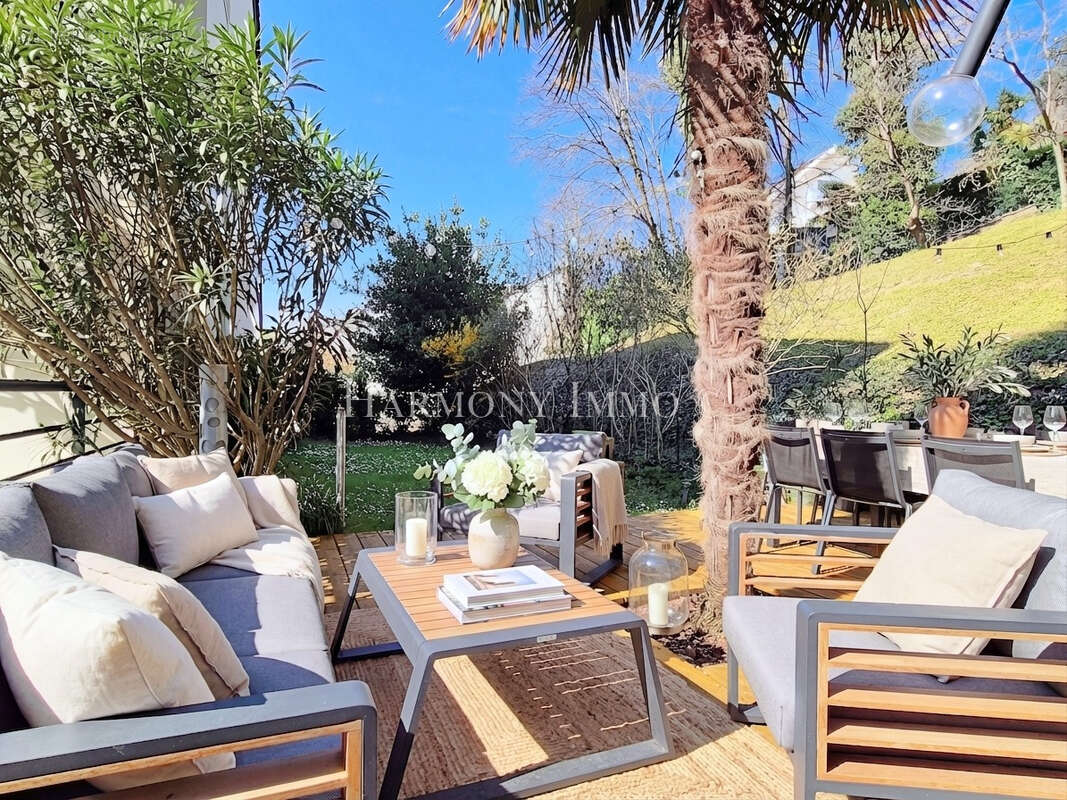 Appartement à FONTAINES-SUR-SAONE