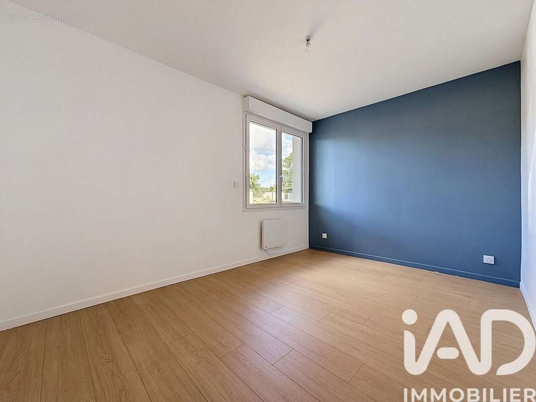 Maison 95 m² à Castelnau-De-Medoc  - photo 7