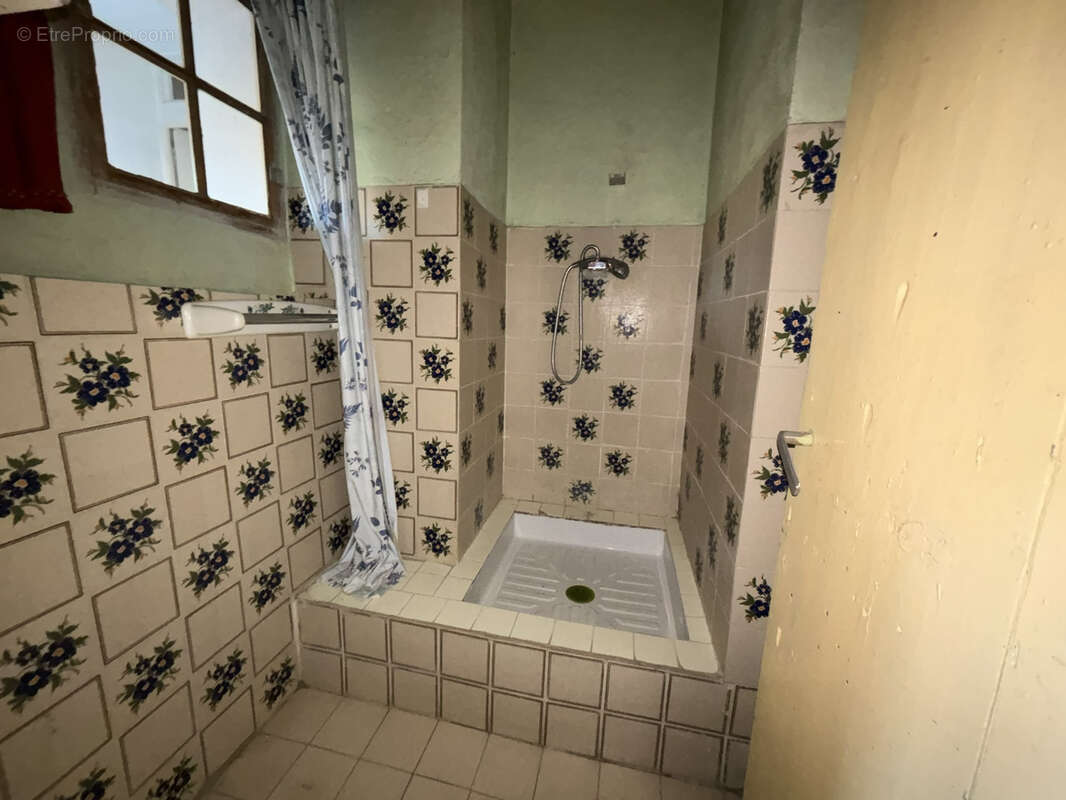 Maison à MIRABEL-AUX-BARONNIES