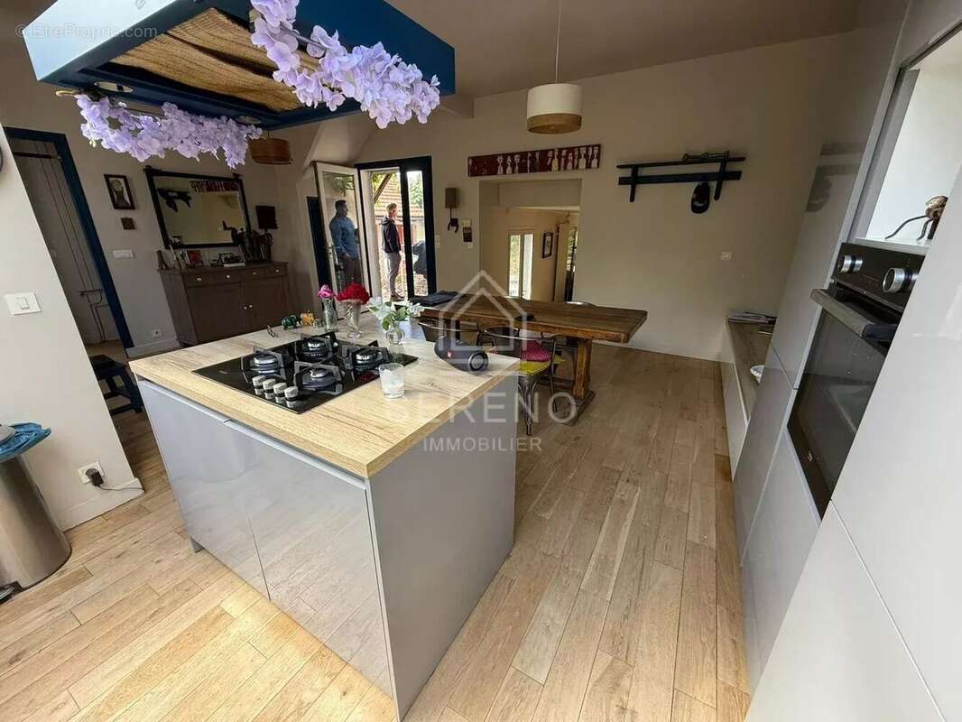 Maison à MONTREUIL
